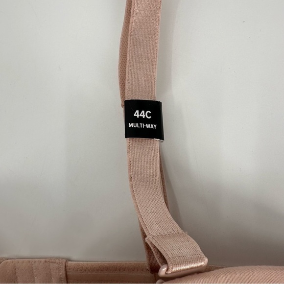 Torrid 44C Multi Way Convertible Underwire Bra - Picture 2 of 5